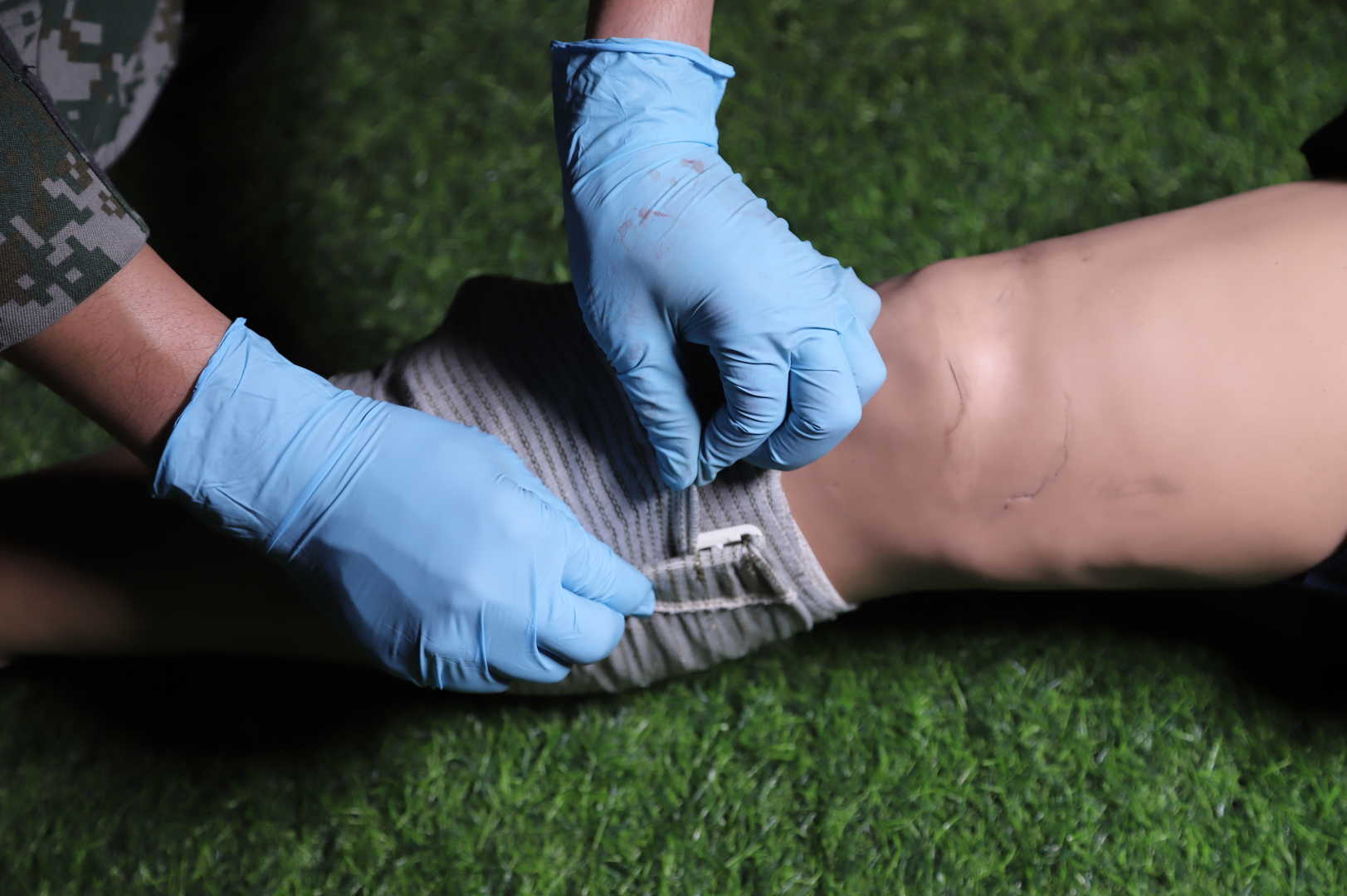 Combat Self-aid &amp; Buddy-aid Manikin (Basic)